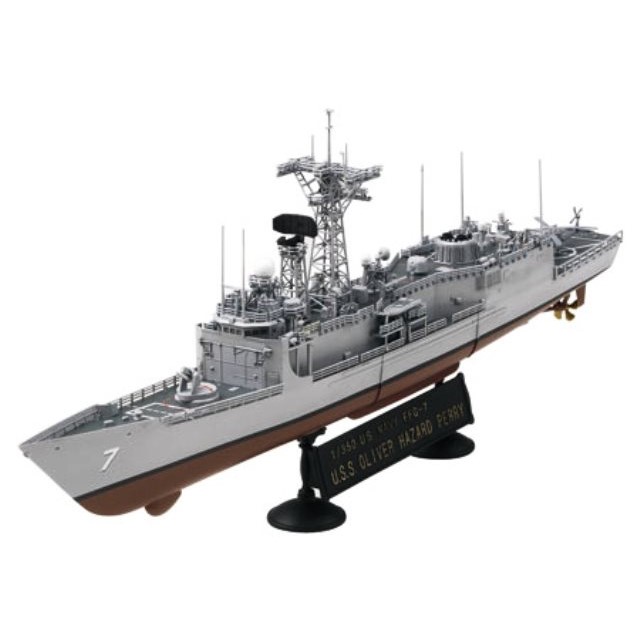 U.S.S. Navy Guided Missle Frigate USS Oliver Hazard Perry FFG-7