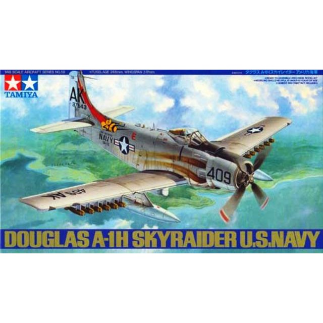 Douglas A-1H Skyraider U.S. Navy.