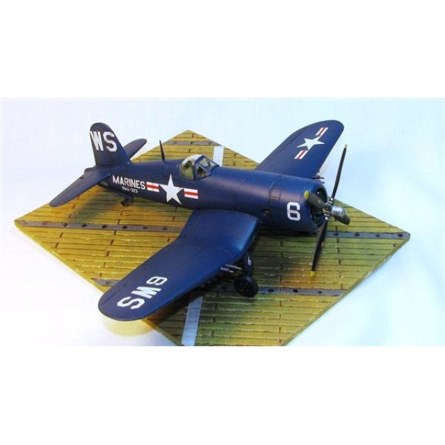 F4U-4B Corsair
