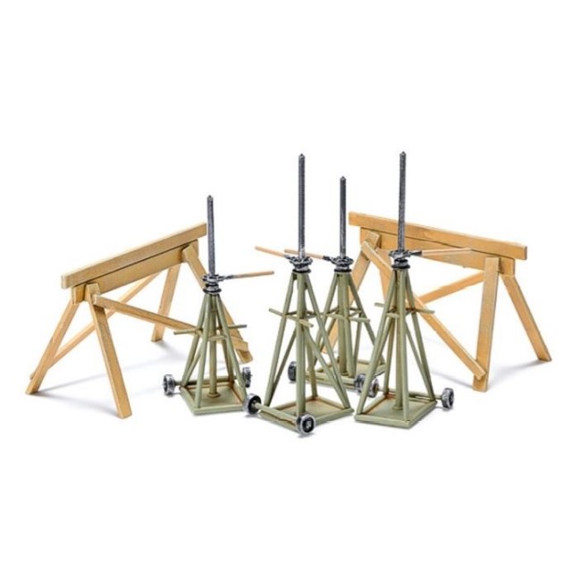 German Luftwaffe Jack Stand Set Extended Edition