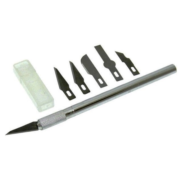 Light Duty Knife With 5 Blades
