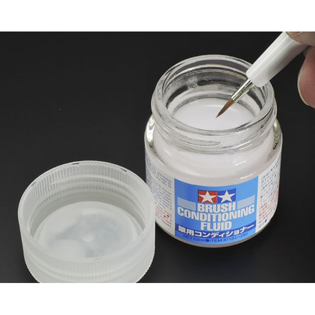 Brush Conditioning Fluid 